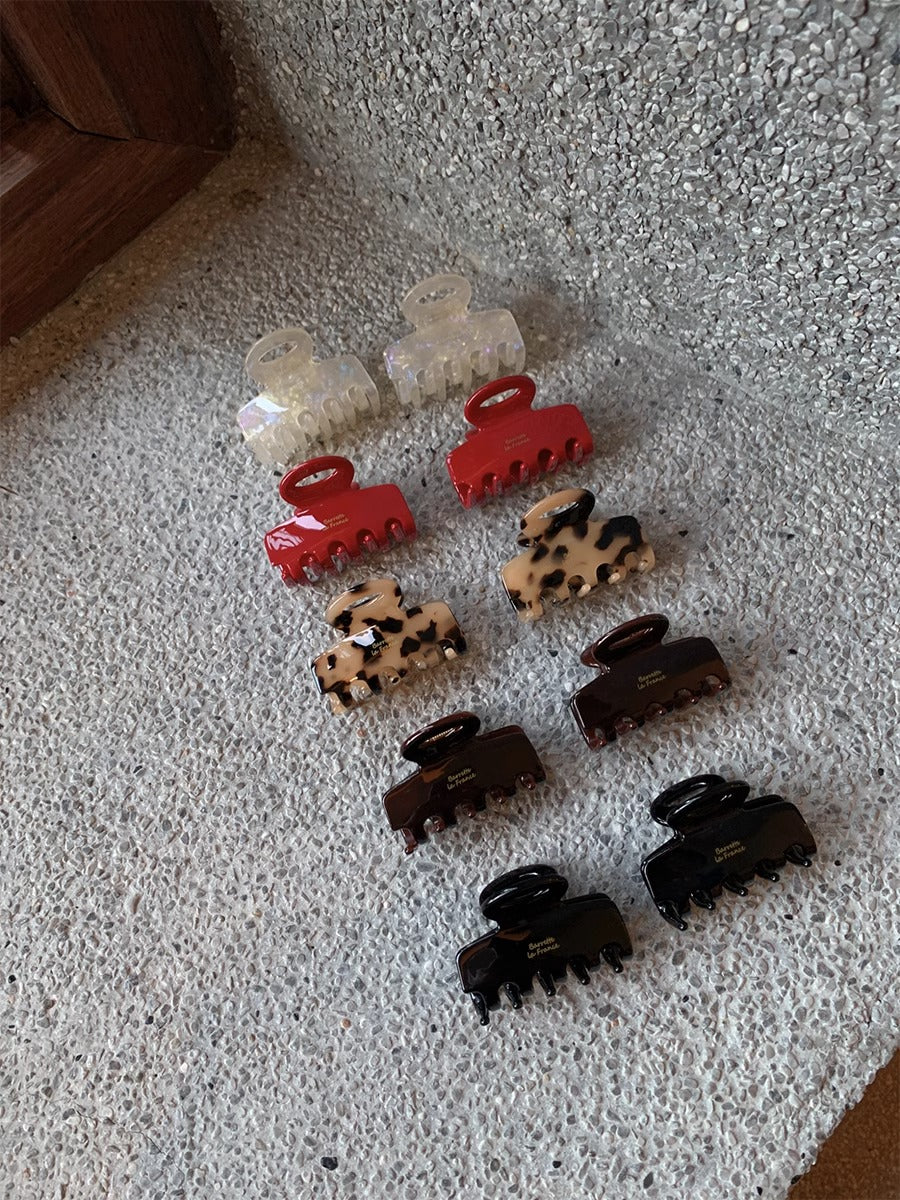 Retro Square Medium Claw Clip